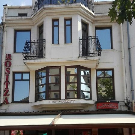Family Hotel Rositsa Sevlievo Esterno foto