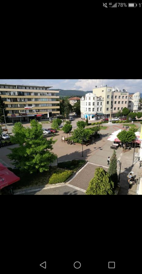 Family Hotel Rositsa Sevlievo Esterno foto